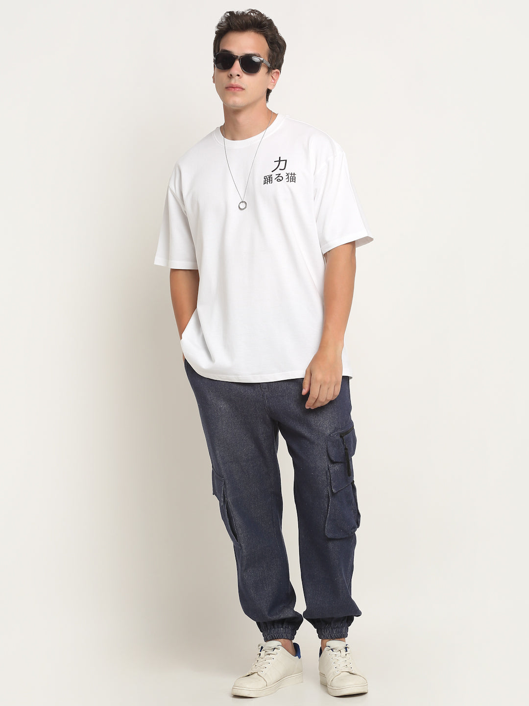 Tom Bond - White Oversized T-Shirt